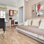 Apartman Vanilla With Heated Pool Zadar