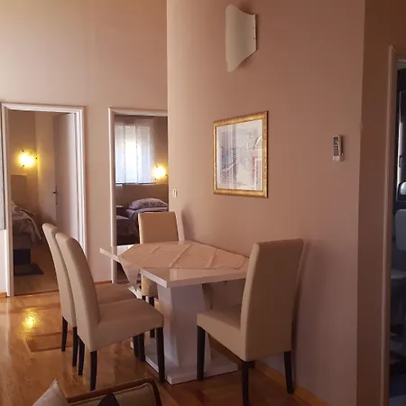 Vanilla With Heated Pool Appartement