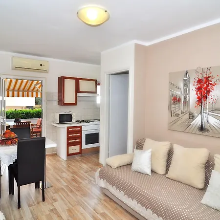 Appartement Vanilla With Heated Pool