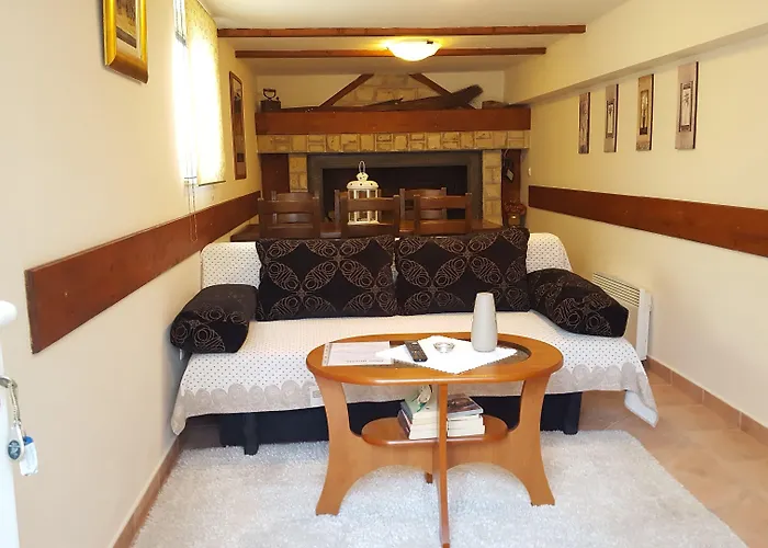 Vanilla With Heated Pool * زادار