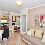 Apartamento Vanilla With Heated Pool