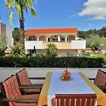 Apartamento Vanilla With Heated Pool