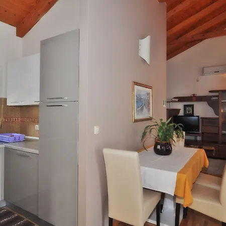 Vanilla With Heated Pool Апартаменти