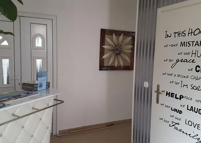 Vanilla With Heated Pool Apartmán