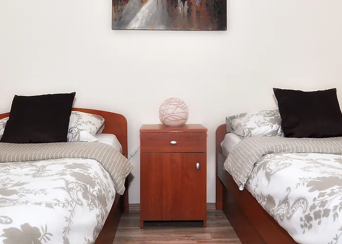 Vanilla With Heated Pool Apartament