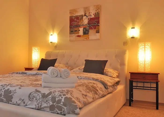 Vanilla With Heated Pool Apartament *