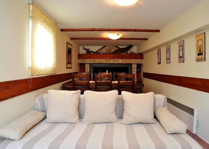 Vanilla With Heated Pool *