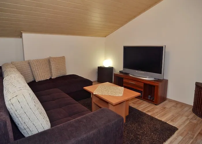 Vanilla With Heated Pool *