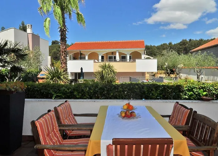 Apartament Vanilla With Heated Pool